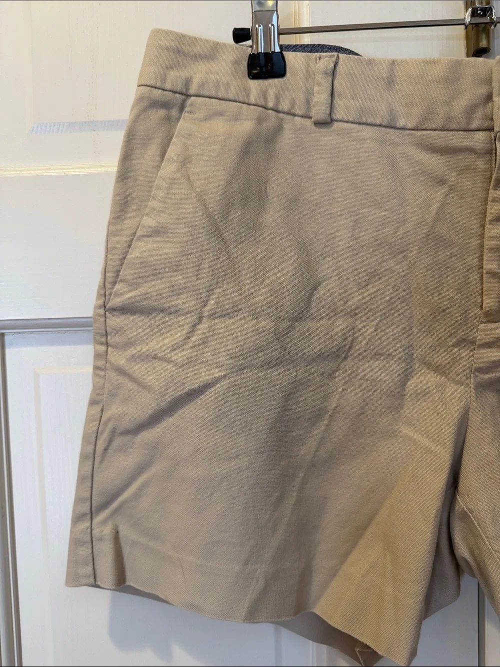 Banana Republic Beige Khaki Bermuda Shorts size 6